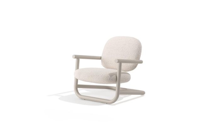 Strong Special - Upholstered / Lounge Chairs