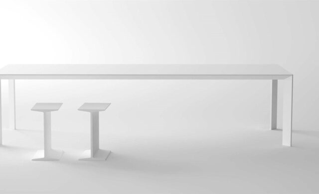 Mac - Dining Table / Desalto