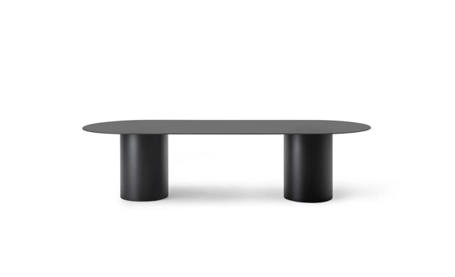 MM8 - Dining Table / Desalto