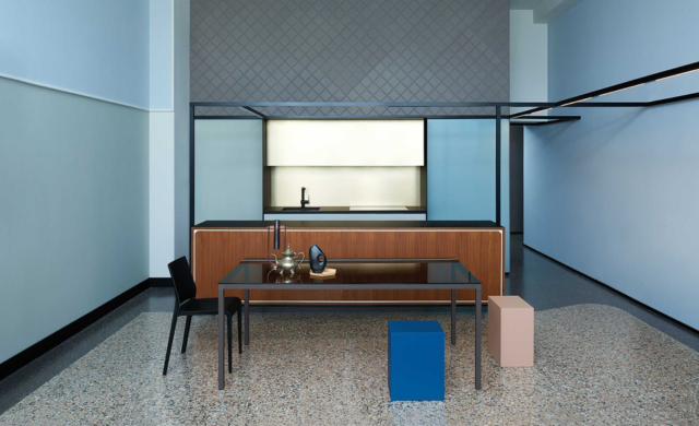 Helsinki 30 - Tables / Dining Tables