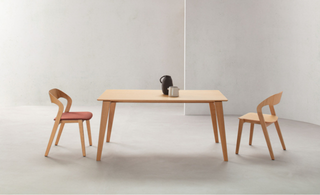 Oxton 160 - Dining Tables / Crassevig