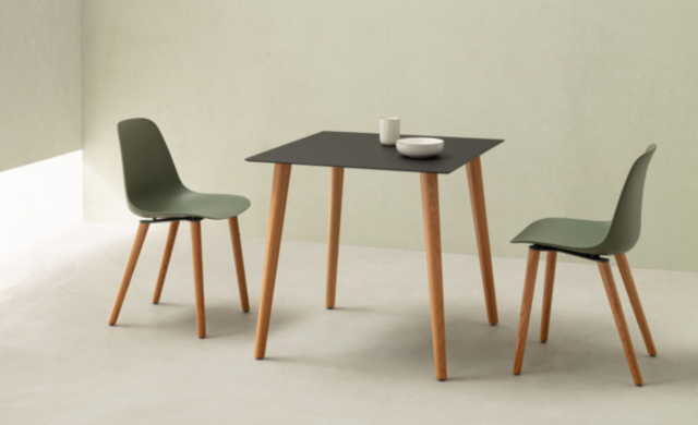 Pola T - Dining Tables / Crassevig