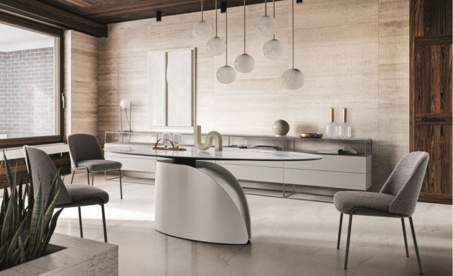 Central Park - Tables and Chairs / Dining Tables