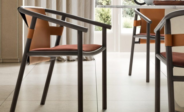 Isa - Chairs / Dining Chairs