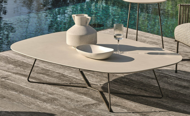Kevin Outdoor - Coffee Tables / Outdoor