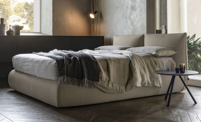 Venus - Bed Collection / Bolzan