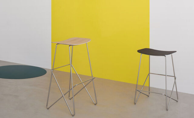 Endless - Bar Stool / Stools