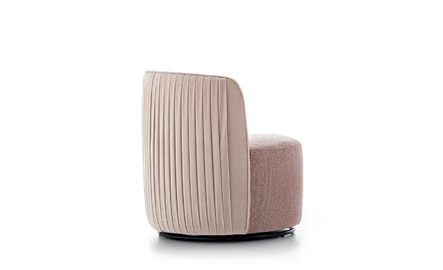 Chloe Luxury - Lounge Chair / Lounge Chairs