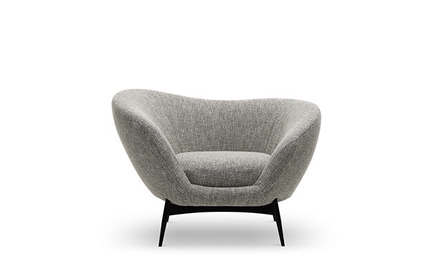 Oltremare - Lounge Chair / Saba Italia