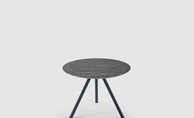 Jill - Side Table / Bolzan
