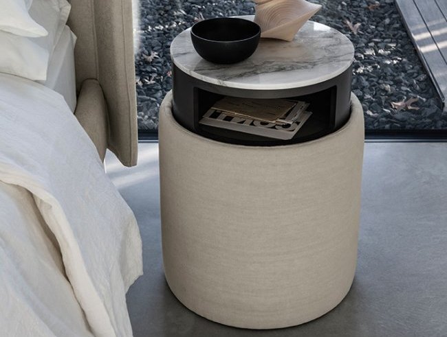 Ares Pouf