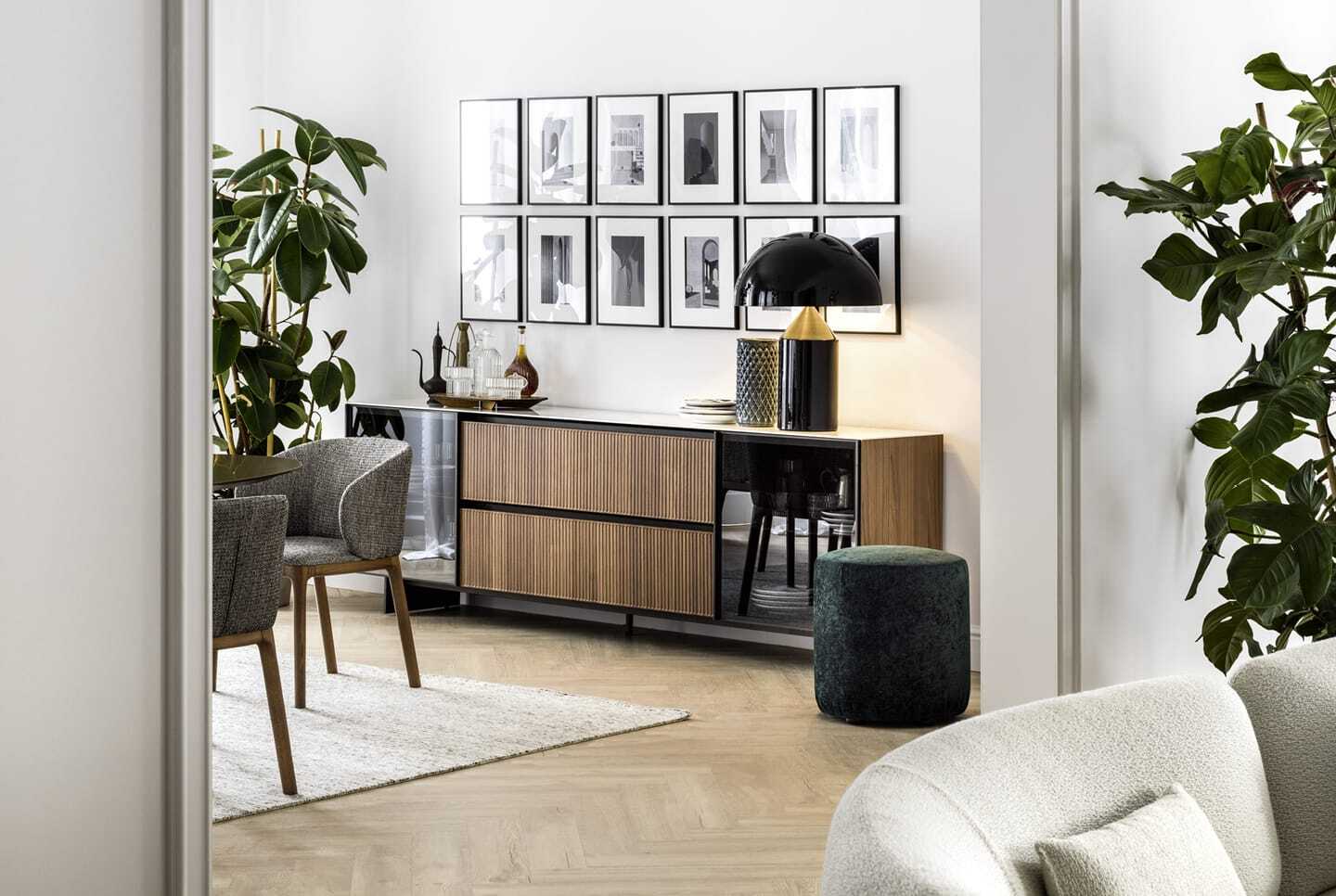 BOX 18 Sideboard