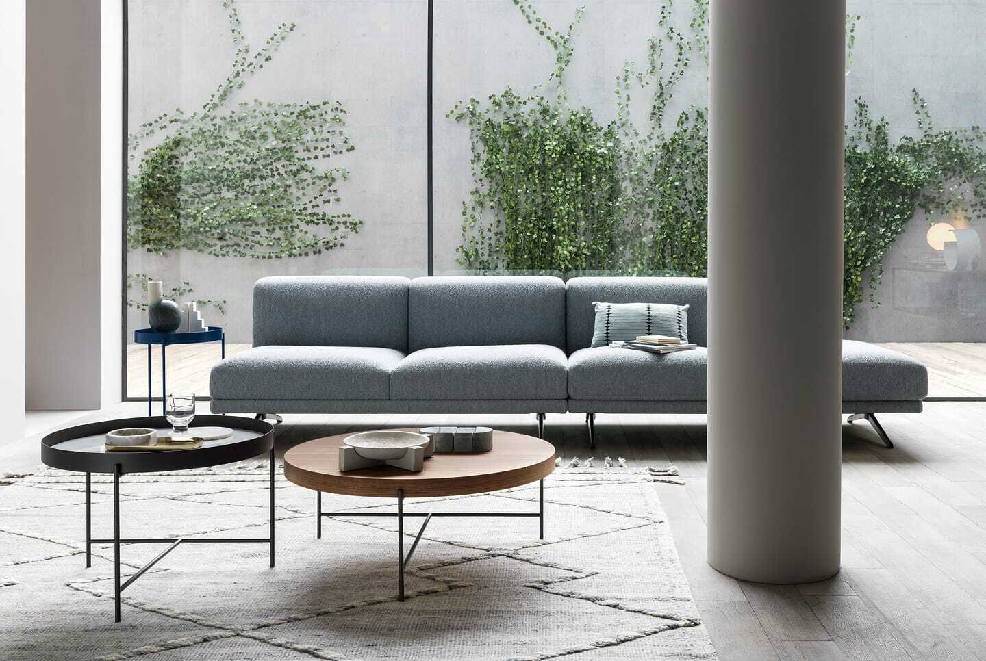GLOBE Occasional Table