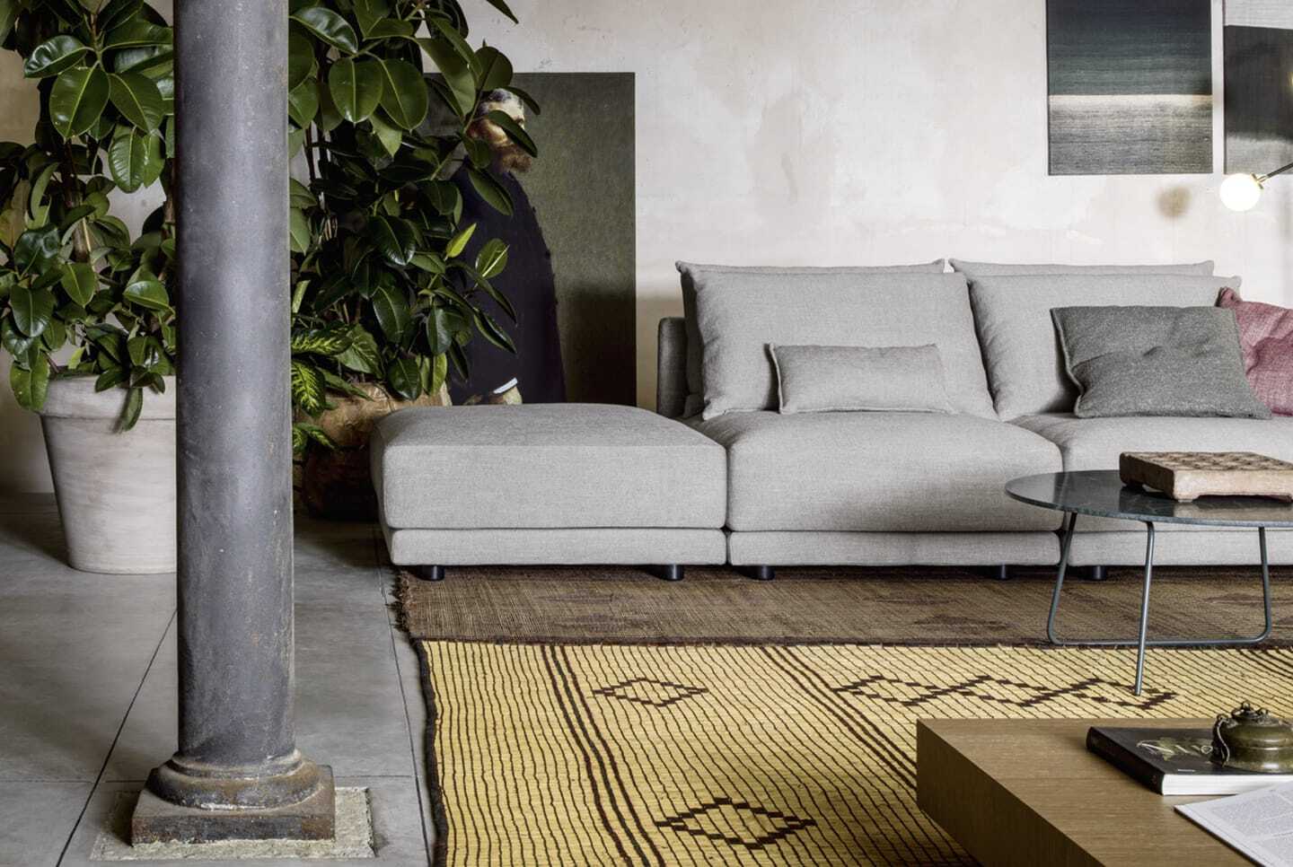MAC Ottoman