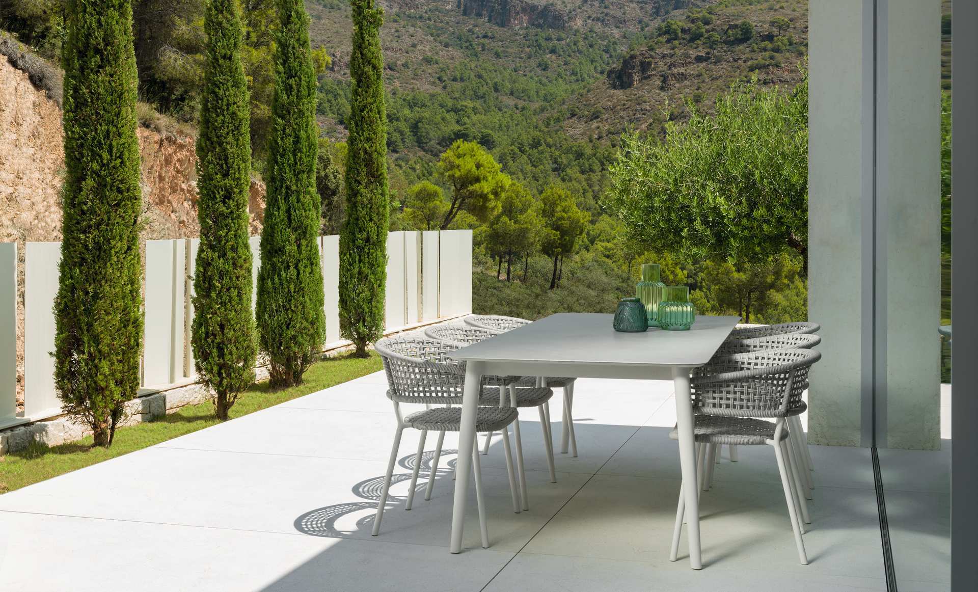 Moon Dining Tables